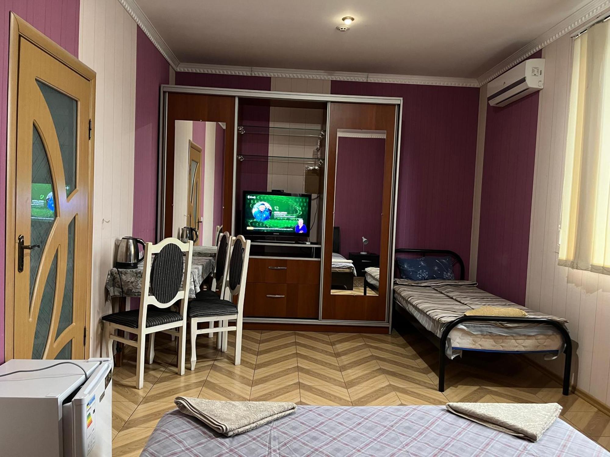 Mini Hotel Leon Lalovo Dış mekan fotoğraf
