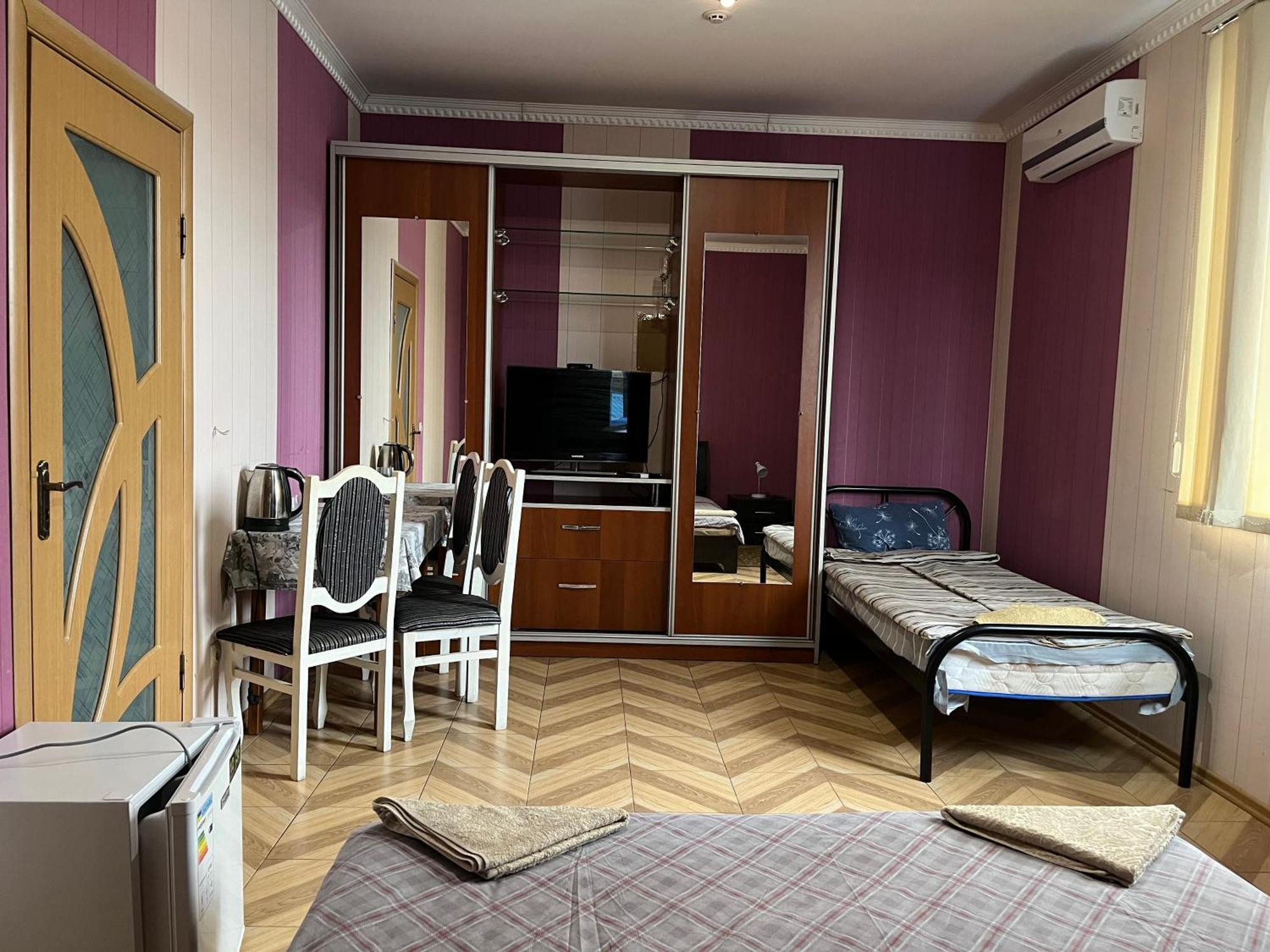 Mini Hotel Leon Lalovo Dış mekan fotoğraf