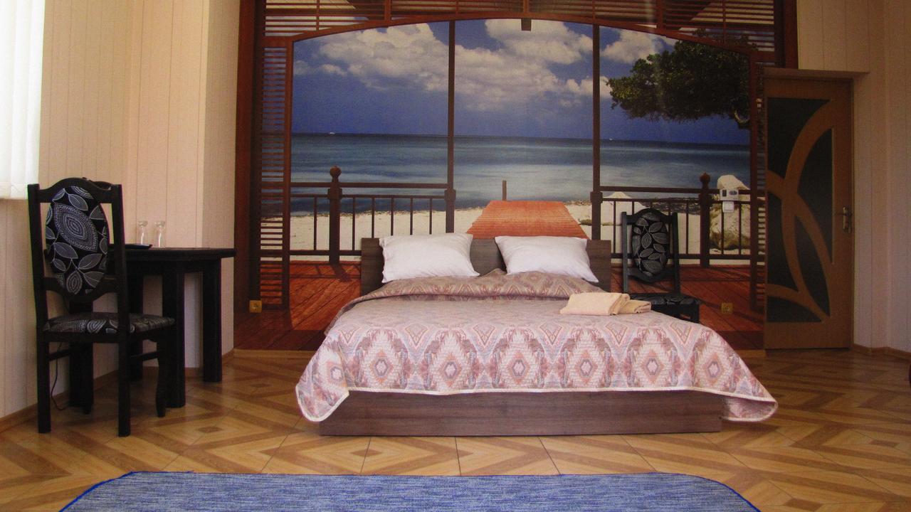 Mini Hotel Leon Lalovo Dış mekan fotoğraf
