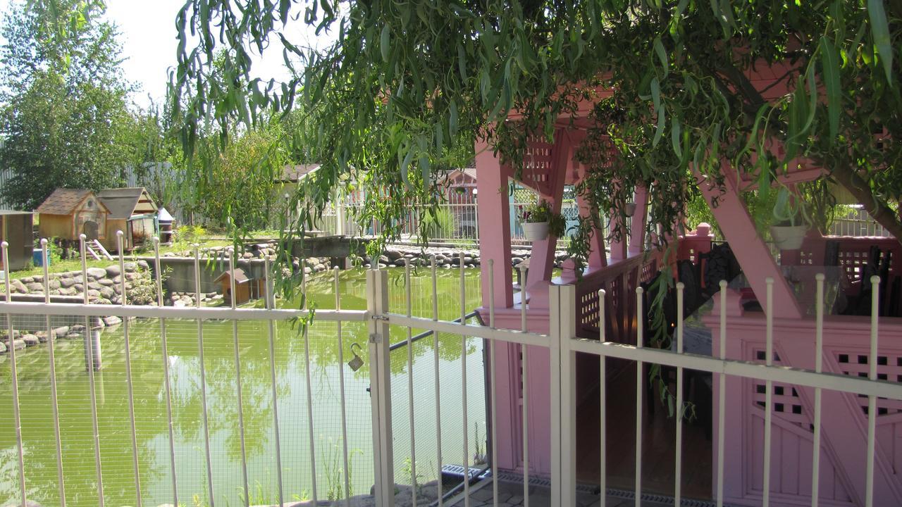 Mini Hotel Leon Lalovo Dış mekan fotoğraf