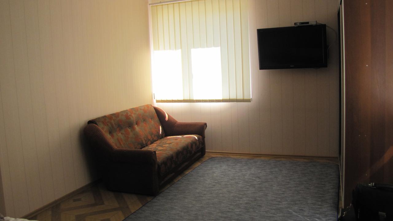 Mini Hotel Leon Lalovo Dış mekan fotoğraf